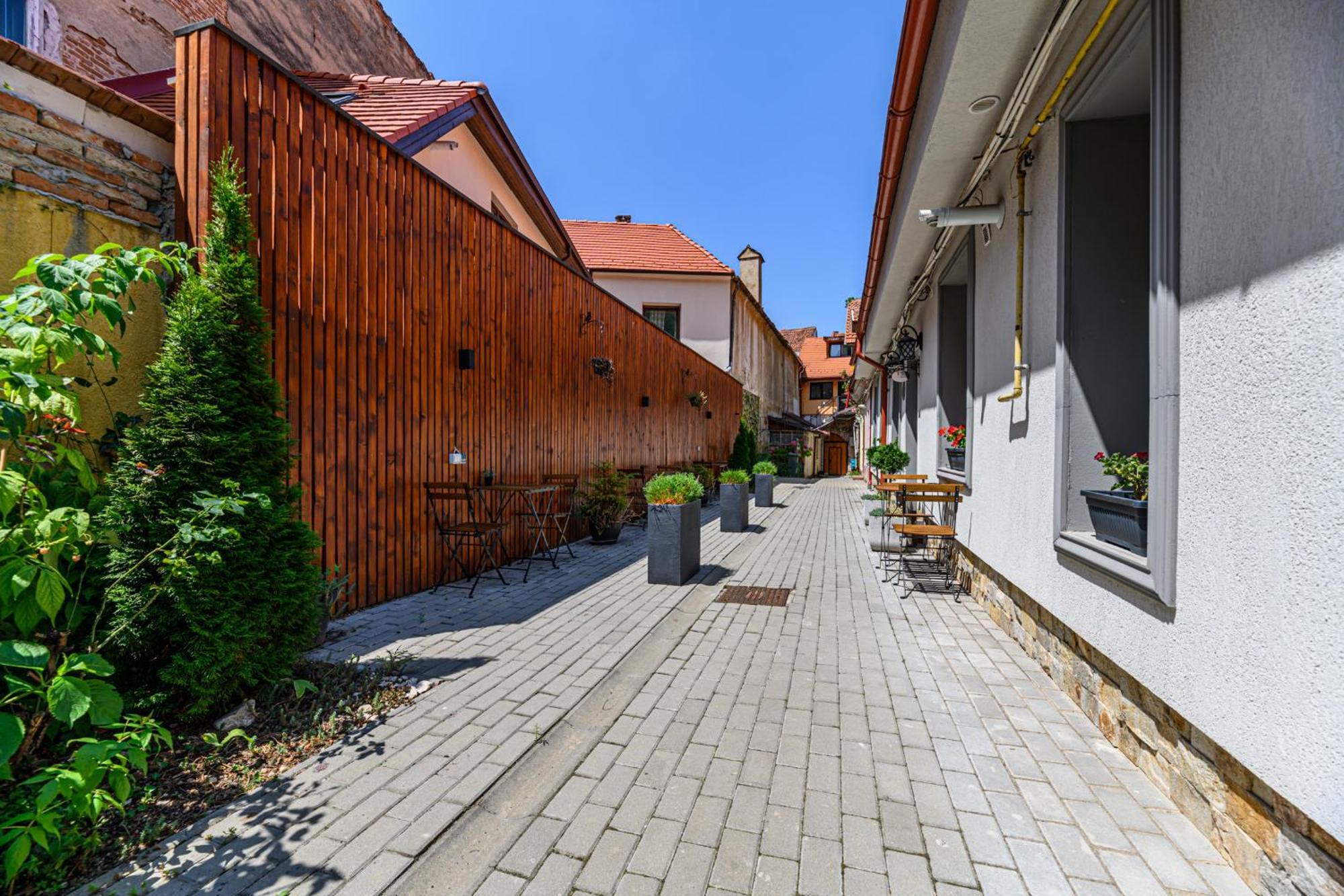 Dallure House Boutique Braşov Buitenkant foto
