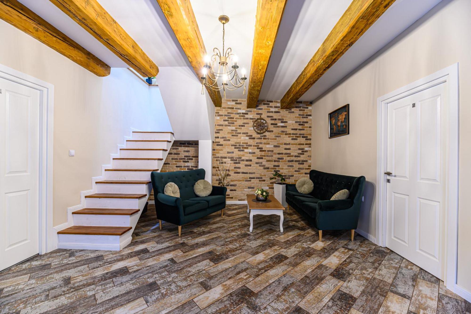 Dallure House Boutique Braşov Buitenkant foto